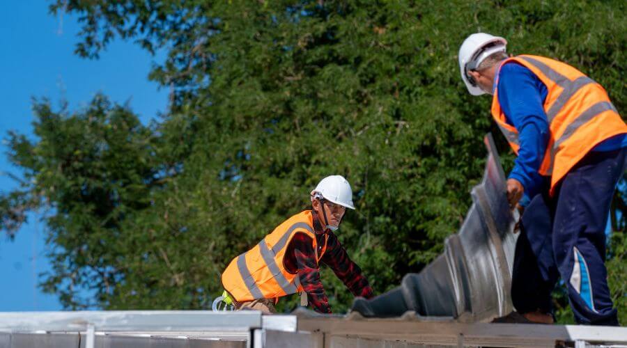 Expert flood damage restoration services in Bighorn, MT